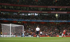 Cesc Fabregas scores Arsenal's 1st goal from the penalty spot past Felipe (Braga) Cesc Fabregas scores Arsenal's 1st goal from the penalty spot past Felipe (Braga)