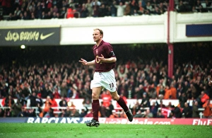 Legends/ex players bergkamp dennis/dennis bergkamp celebrates scoring 3rd arsenal Legends/ex players bergkamp dennis/dennis bergkamp celebrates scoring 3rd arsenal