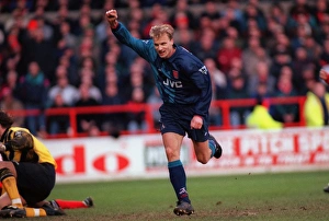 Legends/ex players bergkamp dennis/dennis bergkamp celebrates scoring arsenal Legends/ex players bergkamp dennis/dennis bergkamp celebrates scoring arsenal