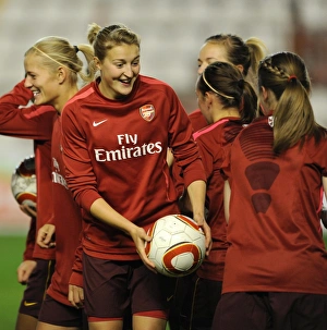 Ellen White (Arsenal) warms up before the match. Rayo Vallecano 2:0 Arsenal Ladies Ellen White (Arsenal) warms up before the match. Rayo Vallecano 2:0 Arsenal Ladies