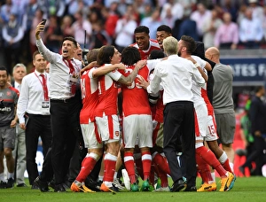Images Dated 3rd January 2016: Gabriel (Arsenal) celebrates after the match
