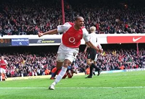 Liverpool FC Collection: Henry 2nd Goal 6 040409AFC. jpg
