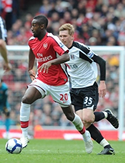 Johan Djourou (Arsenal) David Elm (Fulham). Arsenal 4:0 Fulham, Barclays Premier League Johan Djourou (Arsenal) David Elm (Fulham). Arsenal 4:0 Fulham, Barclays Premier League