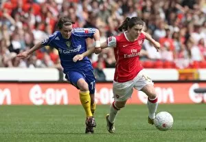 Images Dated 6th May 2008: Karen Carney (Arsenal) Alex Culvin (Leeds)