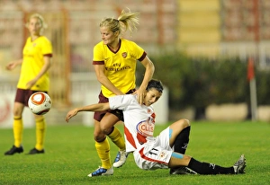 Katie Chapman (Arsenal) Jennifer Fuentes (Rayo). Rayo Vallecano 2:0 Arsenal Ladies Katie Chapman (Arsenal) Jennifer Fuentes (Rayo). Rayo Vallecano 2:0 Arsenal Ladies