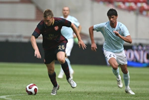 Nicklas Bendter (Arsenal) Sanchez Cribari (Lazio) Nicklas Bendter (Arsenal) Sanchez Cribari (Lazio)