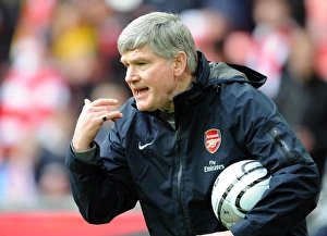 Pat Rice Arsenal's Assistant Manager. Arsenal 1:2 Birmingham City. Carling Cup Final Pat Rice Arsenal's Assistant Manager. Arsenal 1:2 Birmingham City. Carling Cup Final