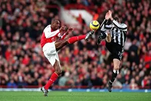 Images Dated 16th November 2006: Patrick Vieira (Arsenal) Lee Bowyer (Newcastle)