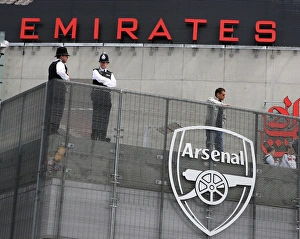 Inter Milan Gallery: Police at Emirates Stadium