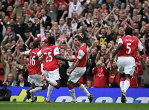 Images Dated 7th October 2007: Robin van Persie celebrates scoring Arsenals and his 1st goal with Mathieu Flamini