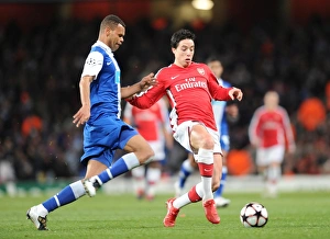 Samir Nasri (Arsenal) Rolando (Porto). Arsenal 5:0 FC Porto Samir Nasri (Arsenal) Rolando (Porto). Arsenal 5:0 FC Porto