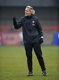 Shelley Kerr the Arsenal Ladies Manager. Arsenal Ladies 3:1 ASD Torres. Womens UEFA Cup Shelley Kerr the Arsenal Ladies Manager. Arsenal Ladies 3:1 ASD Torres. Womens UEFA Cup