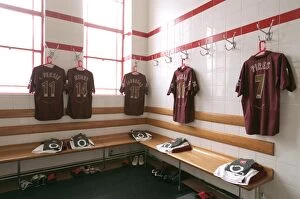 Newcastle United Collection: The Arsenal changing room. Arsenal 2: 0 Newcastle United. FA Premier League