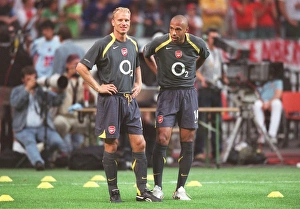 Thierry Henry and Dennis Bergkamp (Arsenal). Ajax 0:1 Arsenal Thierry Henry and Dennis Bergkamp (Arsenal). Ajax 0:1 Arsenal