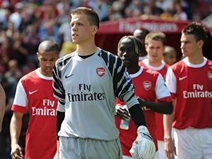 Images Dated 1st May 2011: Wojciech Szczesny (Arsenal). Arsenal 1: 0 Manchester United, Barclays Premier League