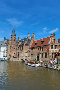 Quay of the Rosary or Rozenhoedkaai, Bruges, Belgium Quay of the Rosary or Rozenhoedkaai, Bruges, Belgium
