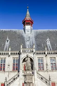 Images Dated 26th October 2013: The Town Hall in Damme, Belgium