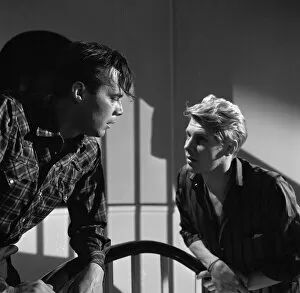 Images Dated 11th November 2012: Dirk Bogarde and James Fox in The Servant (1963)
