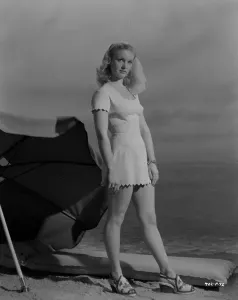 Vintage Beachwear Prints: ano1948 bw neg 144