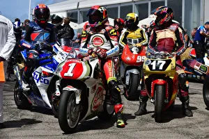 CJ11 5288 An impressive line up of riders and bikes CJ11 5288 An impressive line up of riders and bikes
