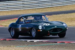 CJ11 6919 Lucas Bscher, Adrian Medeiros, Andrew Bentley, Jaguar E-Type CJ11 6919 Lucas Bscher, Adrian Medeiros, Andrew Bentley, Jaguar E-Type