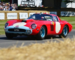 <b class=qtipBold><figcaption>CJ6 8912 Ferrari 250 GTO-64</figcaption></b><br>Ferrari 250 GTO-64, Goodwood Festival of Speed, 2017, Peaks of Performance, Motorsports Game Changers, automobiles, cars, entertainment, Festival of Speed, FoS, Goodwood, heritage, contemporary, modern, hill climb, July, June, motor sport, motorcars, nostalgia, racing, speed, sports, West Sussex.<br><em>© 2017 Chris McEvoy, www.cjm-photography.co.uk, all rights reserved</em> CJ6 8912 Ferrari 250 GTO-64