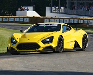 <b class=qtipBold><figcaption>CJ6 9037 Zenovo TSR</figcaption></b><br>Zenovo TSR, Goodwood Festival of Speed, 2017, Peaks of Performance, Motorsports Game Changers, automobiles, cars, entertainment, Festival of Speed, FoS, Goodwood, heritage, contemporary, modern, hill climb, July, June, motor sport, motorcars, nostalgia, racing, speed, sports, West Sussex.<br><em>© 2017 Chris McEvoy, www.cjm-photography.co.uk, all rights reserved</em> CJ6 9037 Zenovo TSR