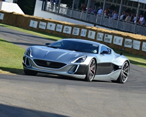 <b class=qtipBold><figcaption>CJ6 9041 Rimac Concept S</figcaption></b><br>Rimac Concept S, Goodwood Festival of Speed, 2017, Peaks of Performance, Motorsports Game Changers, automobiles, cars, entertainment, Festival of Speed, FoS, Goodwood, heritage, contemporary, modern, hill climb, July, June, motor sport, motorcars, nostalgia, racing, speed, sports, West Sussex.<br><em>© 2017 Chris McEvoy, www.cjm-photography.co.uk, all rights reserved</em> CJ6 9041 Rimac Concept S