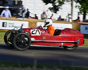 <b class=qtipBold><figcaption>CJ6 9195 Alex Larke, Morgan Aero</figcaption></b><br>Alex Larke, Morgan Aero, Clive Lones Morgan, Goodwood Festival of Speed, 2017, Peaks of Performance, Motorsports Game Changers, automobiles, cars, entertainment, Festival of Speed, FoS, Goodwood, heritage, contemporary, modern, hill climb, July, June, motor sport, motorcars, nostalgia, racing, speed, sports, West Sussex., Moving Motor Show,<br><em>© 2017 Chris McEvoy, www.cjm-photography.co.uk, all rights reserved</em> CJ6 9195 Alex Larke, Morgan Aero