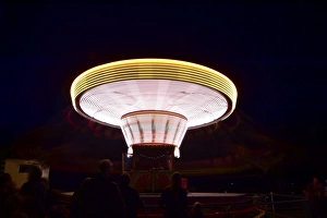 <b class=qtipBold><figcaption>CM1 1970 Chair-o-planes at night</figcaption></b><br>Chair-o-planes at night, Goodwood 72nd Members Meeting, Chair-o-planes at night, fair ground, Goodwood, Goodwood 72nd Members Meeting, GRRC, Historic Racing, long exposure, motor sport, motorsport, night shots, nostalgia, Chair-o-planes,<br><em>© (C)2014 Chris McEvoy, all rights reserved, www.cjm-photography.co.uk.</em> CM1 1970 Chair-o-planes at night