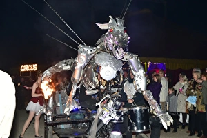 <b class=qtipBold><figcaption>CM1 2042 mechanical horse</figcaption></b><br>Mechanical horse, Goodwood 72nd Members Meeting, 72nd members Meeting, Goodwood, Goodwood 72nd Members Meeting, GRRC, Historic Racing, mechanical horse, motor sport, motorsport, nostalgia<br><em>© (C)2014 Chris McEvoy, all rights reserved, www.cjm-photography.co.uk.</em> CM1 2042 mechanical horse