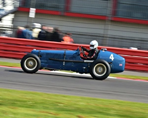 <b class=qtipBold><figcaption>CM12 8020 Nicholas Topliss, ERA R4A</figcaption></b><br>Nicholas Topliss, ERA R4A, Patrick Lindsay Memorial Trophy, VSCC, Spring Start, GP Italia Trophy Race Meeting, Silverstone, 23rd April 2016, 23rd April, April 2016, Chris McEvoy, circuit racing, CJM Photography, classic cars, historic cars, historic motorsport, Historic Racing, motor racing, motor sport, motorracing, motorsport, nostalgia, pre-1961 racing cars, racing cars, retro, Silverstone, sports cars, Spring Start, Trophies, vintage cars, Vintage Sports Car Club, Vintage Sports-Car Club, VSCC, VSCC Spring Start<br><em>© 2016 www.cjm-photography.co.uk,all rights reserved.</em> CM12 8020 Nicholas Topliss, ERA R4A