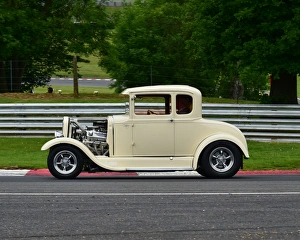 <b class=qtipBold><figcaption>CM14 0908</figcaption></b><br>Vintage Hot Rod Association, VHRA, National Street Rod Association, NSRA, American Speedfest IV, Brands Hatch, June 2016, automobiles, Autosport, Brands Hatch, cars, circuit racing, England, entertainment, European, June 2016 June 2016, Kent, motor racing, motor sport, motorracing, racing,<br><em>© ©2016 Chris McEvoy, all rights reserved, www.cjm-photography.co.uk.</em> CM14 0908