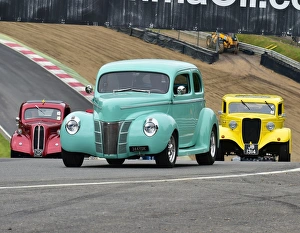<b class=qtipBold><figcaption>CM14 0929</figcaption></b><br>Vintage Hot Rod Association, VHRA, National Street Rod Association, NSRA, American Speedfest IV, Brands Hatch, June 2016, automobiles, Autosport, Brands Hatch, cars, circuit racing, England, entertainment, European, June 2016 June 2016, Kent, motor racing, motor sport, motorracing, racing,<br><em>© ©2016 Chris McEvoy, all rights reserved, www.cjm-photography.co.uk.</em> CM14 0929
