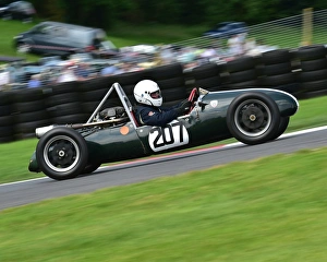 <b class=qtipBold><figcaption>CM15 0314 Nigel Challis, Cooper Mk 8</figcaption></b><br>Nigel Challis, Cooper Mk 8, F3 500cc Racing Cars, VSCC, Shuttleworth Trophy, Nuffield Trophy, Cadwell Park 24th July 2016. 2016, Cadwell Park, Chris McEvoy, circuit racing, cjm-photography, classic cars, historic cars, Lincolnshire, nostalgia, Nuffield Trophy, retro, Shuttleworth trophy, sports cars, vintage cars, VSCC, VSCC Cadwell Park 24th July 2016<br><em>© ©2016 Chris McEvoy, all rights reserved, www.cjm-photography.co.uk</em> CM15 0314 Nigel Challis, Cooper Mk 8