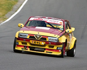 <b class=qtipBold><figcaption>CM15 7519 Keith Waite, Alfa Romeo 75</figcaption></b><br>Keith Waite, Alfa Romeo 75, BRSCC, Alfa Romeo Challenge, Festival Italia, Brands Hatch, Kent, August 14th, 2016, circuit racing, competition, Festival Italia, FIAT, Italian, Kent, motorsport, racing, vehicles, sport, cars, nostalgia, autosport, racing cars, sports cars, saloon cars, tin tops,<br><em>© 2016 Chris McEvoy, all rights reserved, www.cjm-photography.co.uk</em> CM15 7519 Keith Waite, Alfa Romeo 75