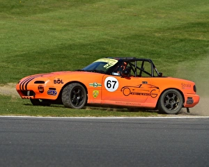 <b class=qtipBold><figcaption>CM18 6096 Simon Orange, Mazda MX-5</figcaption></b><br>Simon Orange, Mazda MX-5, Mazda MX-5 Championship, HRDC, BRSCC, Brands Hatch, Season opener, Race Weekend, April, 2017, British Racing and Sports Car Club,, cars, Championship, classic cars, classic event, Classic motorracing, Classic Racing Cars, England, motor racing, motor sport, motorracing, motorsport, nostalgia, racing, racing cars, retro, saloon cars, sports cars, Kent England, MSV,<br><em>© 2017 Chris McEvoy, www.cjm-photography.co.uk, all rights reserved</em> CM18 6096 Simon Orange, Mazda MX-5