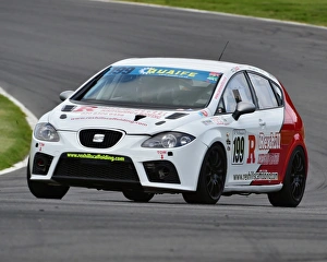 <b class=qtipBold><figcaption>CM20 9256 Robert Hosier, SEAT Leon</figcaption></b><br>Robert Hosier, SEAT Leon, Quaife, Cannon, Tin Tops Championship, Deutsche Fest, Brands Hatch, August, 2017, Autosport, cars, circuit racing, cars, competition, German Cars, teutonic, Kent, motorsport, racing, racing cars, sport, sports cars, Sunday 20th August, vehicles, vehicles, saloon cars, sporting cars, fast cars, tin tops<br><em>© 2017 Chris McEvoy, www.cjm-photography.co.uk, all rights reserved</em> CM20 9256 Robert Hosier, SEAT Leon