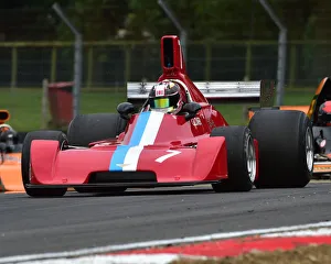 <b class=qtipBold><figcaption>CM24 0553 Neil Glover, Chevron B37</figcaption></b><br>Neil Glover, Chevron B37, Anglo American 5000s, American Speedfest VI, Brands Hatch, June 2018, automobiles, Autosport, cars, circuit racing, England, entertainment, European, June 2018, Kent, motor racing, motor sport, motorracing, racing, track racing, nostalgia, classic cars, historic cars, sports cars, Formula 5000, F5000,<br><em>© 2018 Chris McEvoy, www.cjm-photography.co.uk, all rights reserved</em> CM24 0553 Neil Glover, Chevron B37