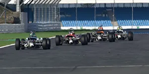 <b class=qtipBold><figcaption>CM26 0574 End of the 2018 HFF Season</figcaption></b><br>End of the 2018 HFF Season, Historic Formula Ford, HFF, HSCC, Silverstone Finals, Silverstone, October 2018, cars, Classic Racing Cars, Historic Racing, Historic Sports Car Club, autosport, motor racing, motor sport, nostalgia, racing cars, outdoors, racing, circuit racing, racing, speed, Indy circuit, open wheelers, single seaters, monoposto,<br><em>© 2018 Chris McEvoy, www.cjm-photography.co.uk, all rights reserved</em> CM26 0574 End of the 2018 HFF Season