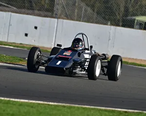 <b class=qtipBold><figcaption>CM26 0628 Richard Tarling, Jamun T2</figcaption></b><br>Richard Tarling, Jamun T2, Historic Formula Ford, HFF, HSCC, Silverstone Finals, Silverstone, October 2018, cars, Classic Racing Cars, Historic Racing, Historic Sports Car Club, autosport, motor racing, motor sport, nostalgia, racing cars, outdoors, racing, circuit racing, racing, speed, Indy circuit, open wheelers, single seaters, monoposto,<br><em>© 2018 Chris McEvoy, www.cjm-photography.co.uk, all rights reserved</em> CM26 0628 Richard Tarling, Jamun T2