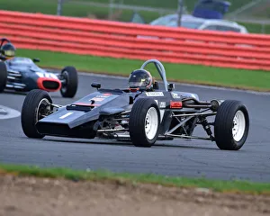 <b class=qtipBold><figcaption>CM26 1177 Richard Tarling, Jamun T2</figcaption></b><br>Richard Tarling, Jamun T2, Historic Formula Ford, HFF, HSCC, Silverstone Finals, Silverstone, October 2018, cars, Classic Racing Cars, Historic Racing, Historic Sports Car Club, autosport, motor racing, motor sport, nostalgia, racing cars, outdoors, racing, circuit racing, racing, speed, Indy circuit, open wheelers, single seaters, monoposto,<br><em>© 2018 Chris McEvoy, www.cjm-photography.co.uk, all rights reserved</em> CM26 1177 Richard Tarling, Jamun T2