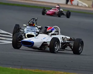 <b class=qtipBold><figcaption>CM26 1355 Tom Smith, Titan Mk6</figcaption></b><br>Tom Smith, Titan Mk6, Historic Formula Ford, HFF, HSCC, Silverstone Finals, Silverstone, October 2018, cars, Classic Racing Cars, Historic Racing, Historic Sports Car Club, autosport, motor racing, motor sport, nostalgia, racing cars, outdoors, racing, circuit racing, racing, speed, Indy circuit, open wheelers, single seaters, monoposto,<br><em>© 2018 Chris McEvoy, www.cjm-photography.co.uk, all rights reserved</em> CM26 1355 Tom Smith, Titan Mk6