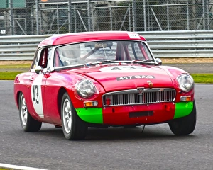 <b class=qtipBold><figcaption>CM6 0281 Martin Whitlock, MG B</figcaption></b><br>Martin Whitlock, MG B, 417 GAC, VSCC Pomeroy Trophy 2015, 417 GAC, Chris McEvoy, cjm-photography, classic cars, historic cars, Martin Whitlock, MG B, nostalgia, Pomeroy trophy, retro, Silverstone, sports cars, vintage cars, VSCC, VSCC Pomeroy Trophy 2015<br><em>© A©2015 Chris McEvoy, all rights reserved, www.cjm-photography.co.uk</em> CM6 0281 Martin Whitlock, MG B