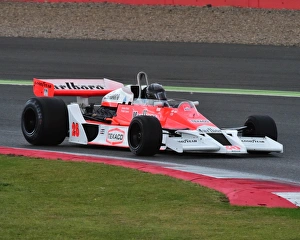 <b class=qtipBold><figcaption>CM9 4463 Frank Lyons, McLaren M26</figcaption></b><br>Frank Lyons, McLaren M26, FIA Masters, Historic Formula One, Silverstone Classic 2015, Chris McEvoy, circuit racing, cjm-photography, Classic Racing Cars, FIA, FIA Masters, Formula 1, Formula One, Historic Formula One, historic racing cars, HSCC, motor racing, motorsport, Northamptonshire, nostalgia, racing cars, retro, rocking and racing, Silverstone, Silverstone Classic, Silverstone Classic 2015, single seaters, Sliverstone Classic, speed<br><em>© © 2015 Chris McEvoy, All rights reserved, www.cjmphotography.co.uk</em> CM9 4463 Frank Lyons, McLaren M26