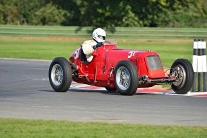 <b class=qtipBold><figcaption>Sean Danaher, Maserati 8CM</figcaption></b><br>Sean Danaher, Maserati 8CM, motor racing, motorsport, Snetterton, vintage cars, VSCC, Seaman Memorial Trophies.<br><em>© (C)2013 Chris McEvoy, all rights reserved</em> Sean Danaher, Maserati 8CM