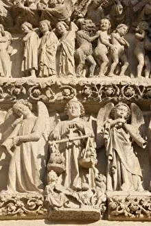 Statue Gallery: Amiens cathedral