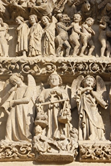 Statue Gallery: Amiens cathedral