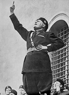 Benito Mussolini speaking, 1911