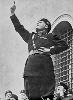 <b class=qtipBold><figcaption>Benito Mussolini speaking, 1911</figcaption></b><br>Benito Mussolini (1883 - 1945) - "Il Duce" - Italian fascist dictator addressing fascist youths on the occasion of the calling up of the conscripts of the 1911 class, about 560, 000 individuals<br><em>© Universal History Archive</em> Benito Mussolini speaking, 1911